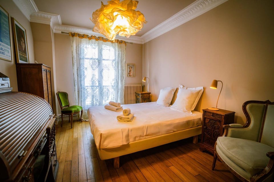 L'Aneto - Charme Balcon Home-cinema Apartment in Paris