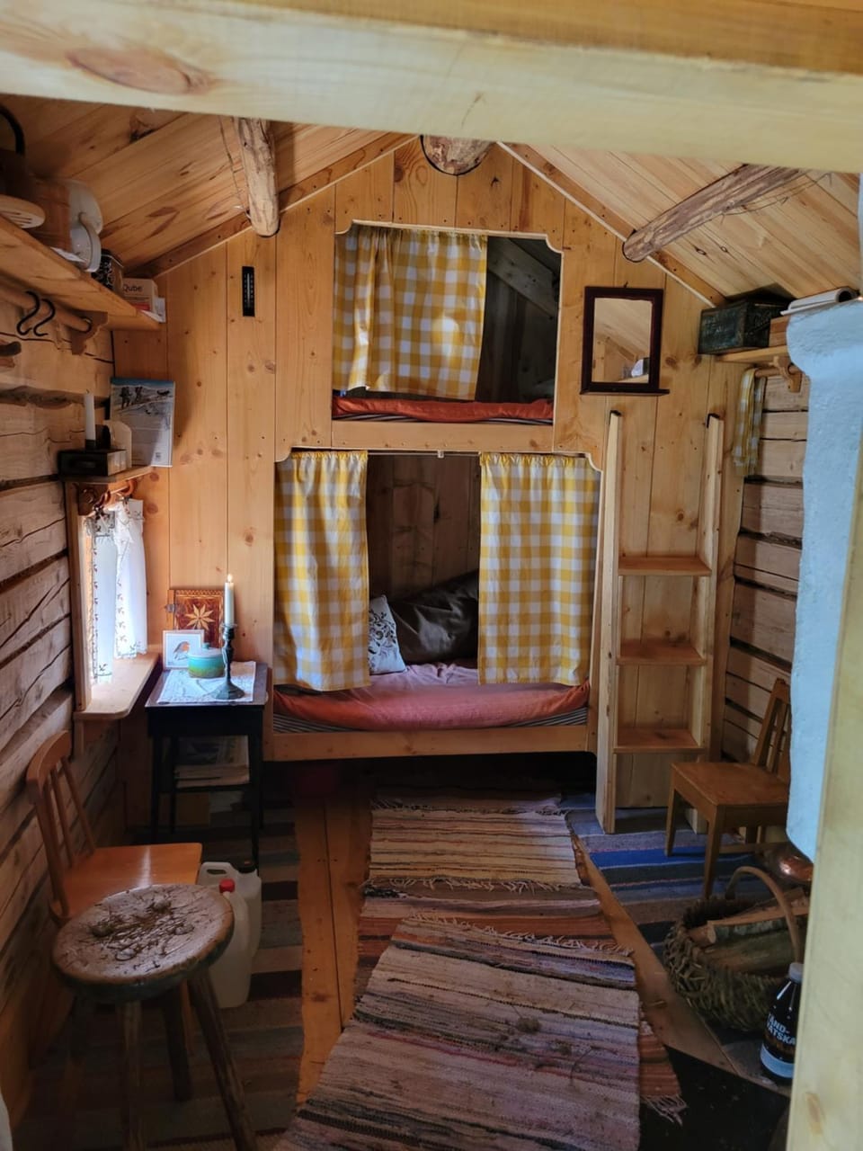 Timmerstugan i skogen House in Västra Götaland County