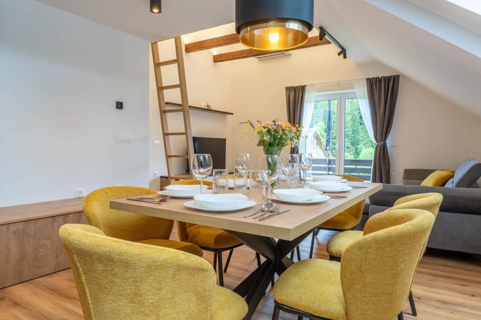 TV and multimedia, Dining area, kitchen, kitchen