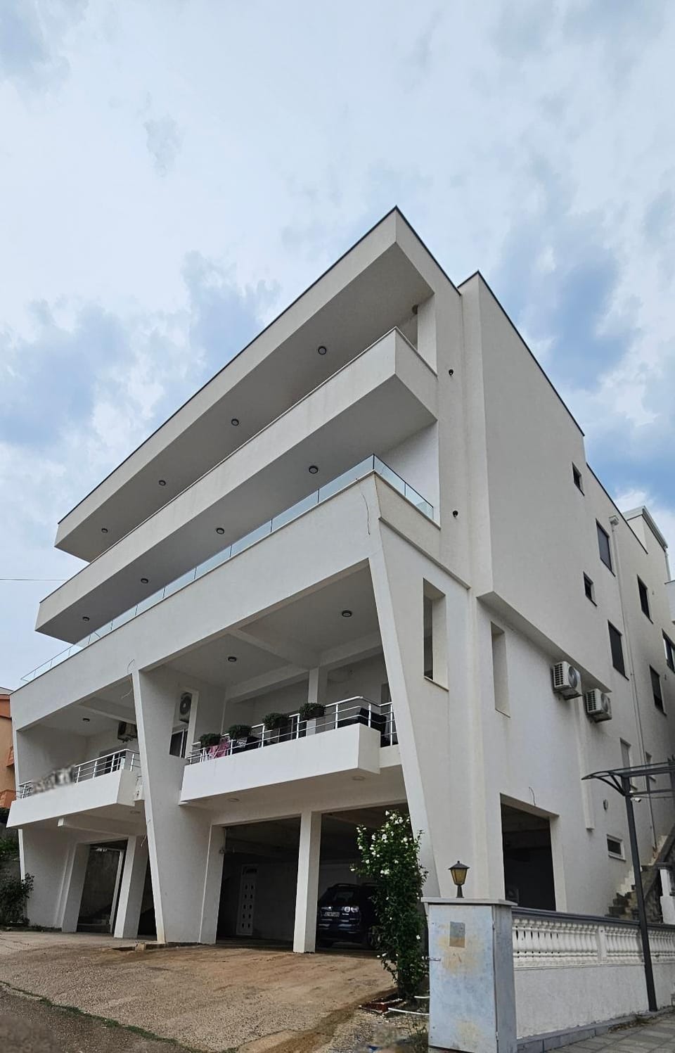 Property building, Day