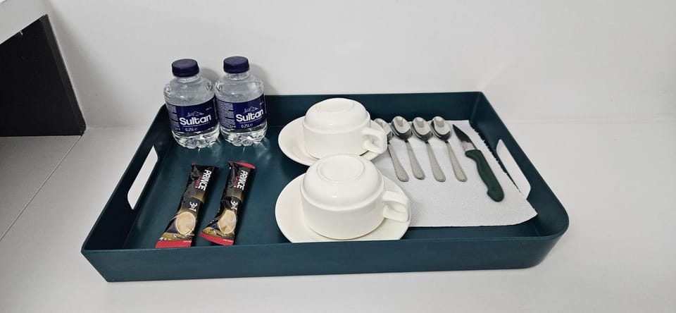 Coffee/tea facilities, Kitchen or kitchenette