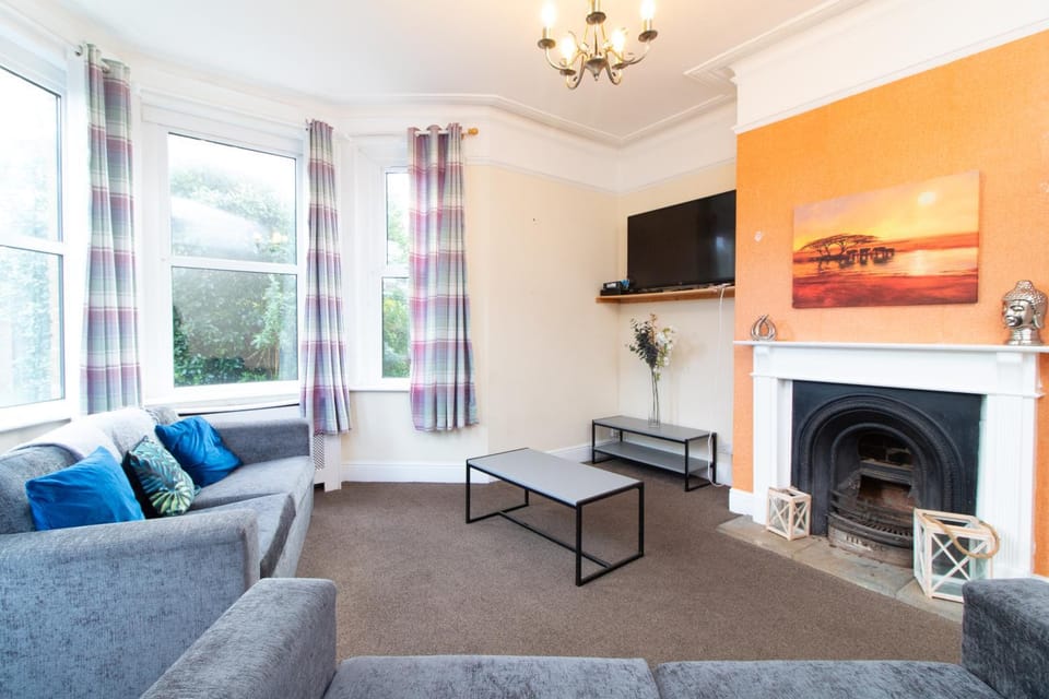 Thornbury Guest House Room 7 Bed and Breakfast in Southampton