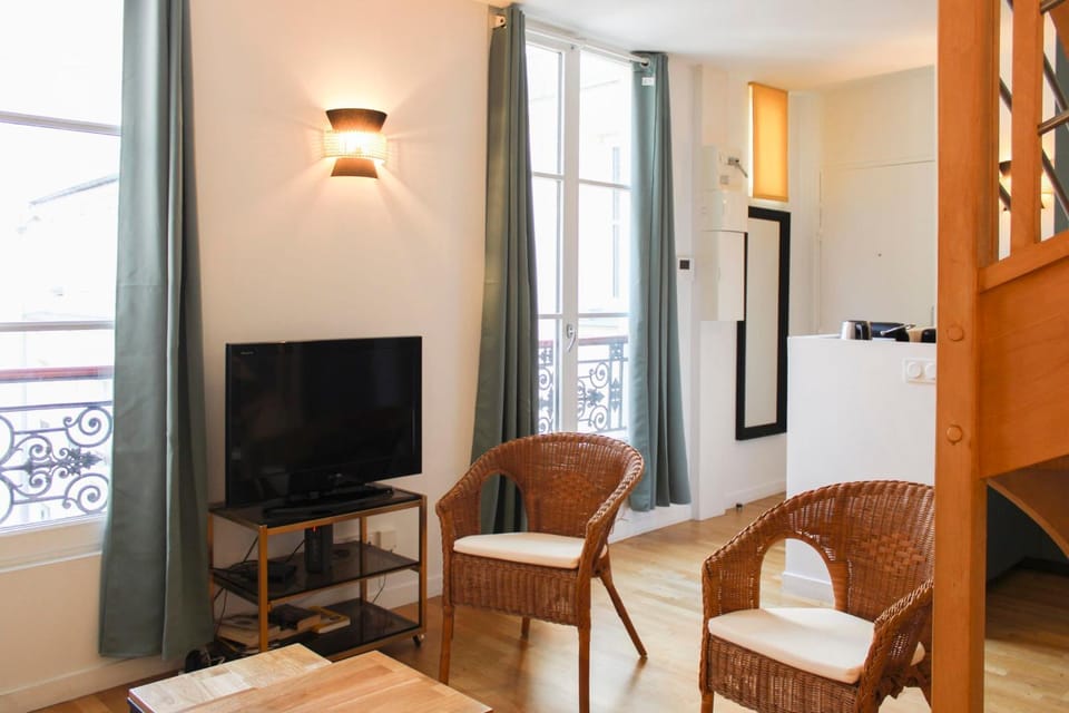 Cozy duplex in the heart of the Marais Paris 3rd Apartment in Paris