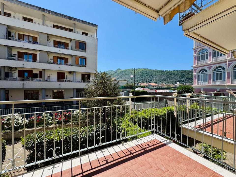Property building, Spring, View (from property/room), Balcony/Terrace