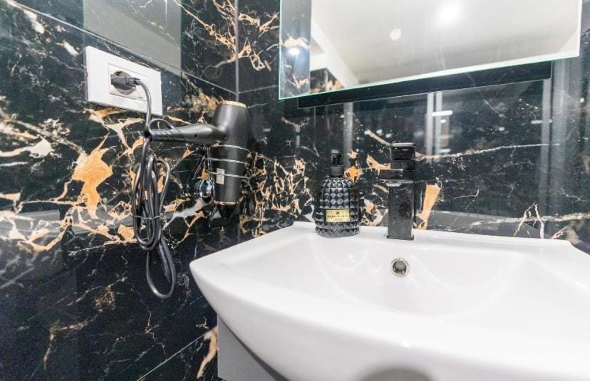 Luxury Apartments ByAnna Bed and Breakfast in Bari