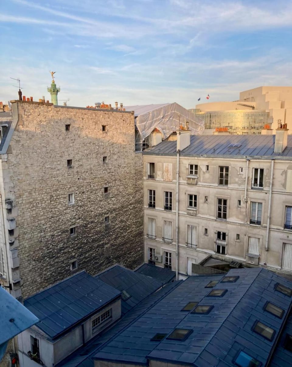 cute, bright and quiet apartment in Bastille - Le Marais Apartment in Paris