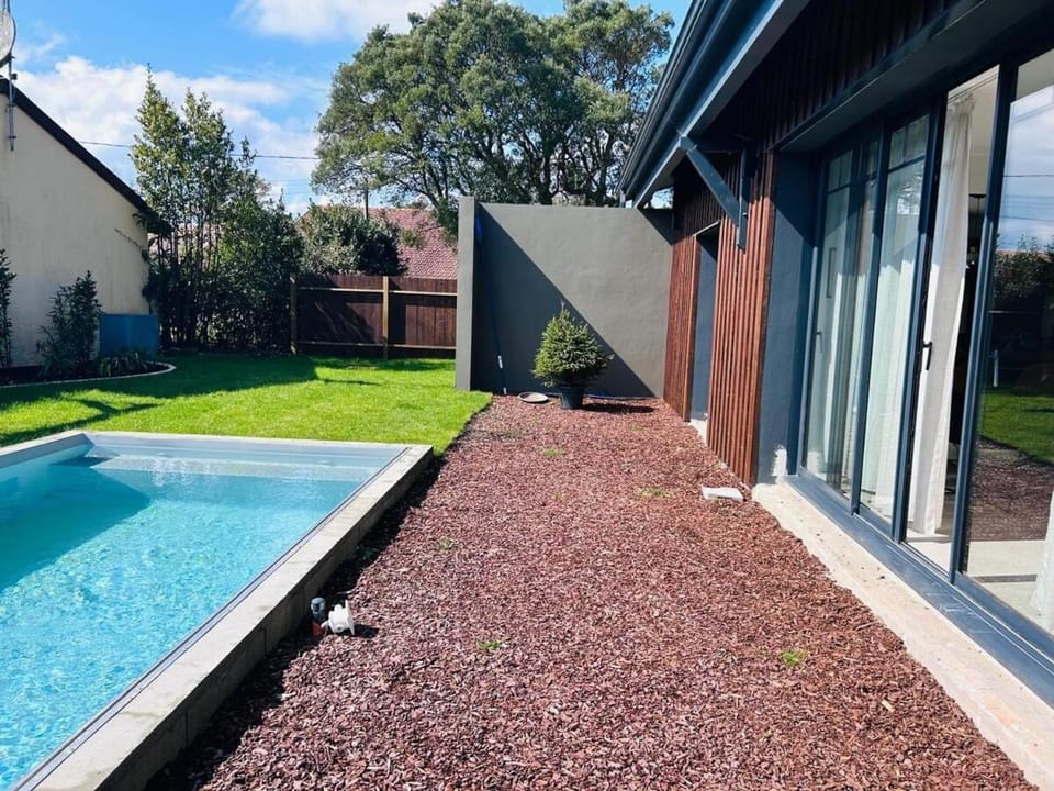 New house, everything within walking distance, swimming pool Villa in Capbreton