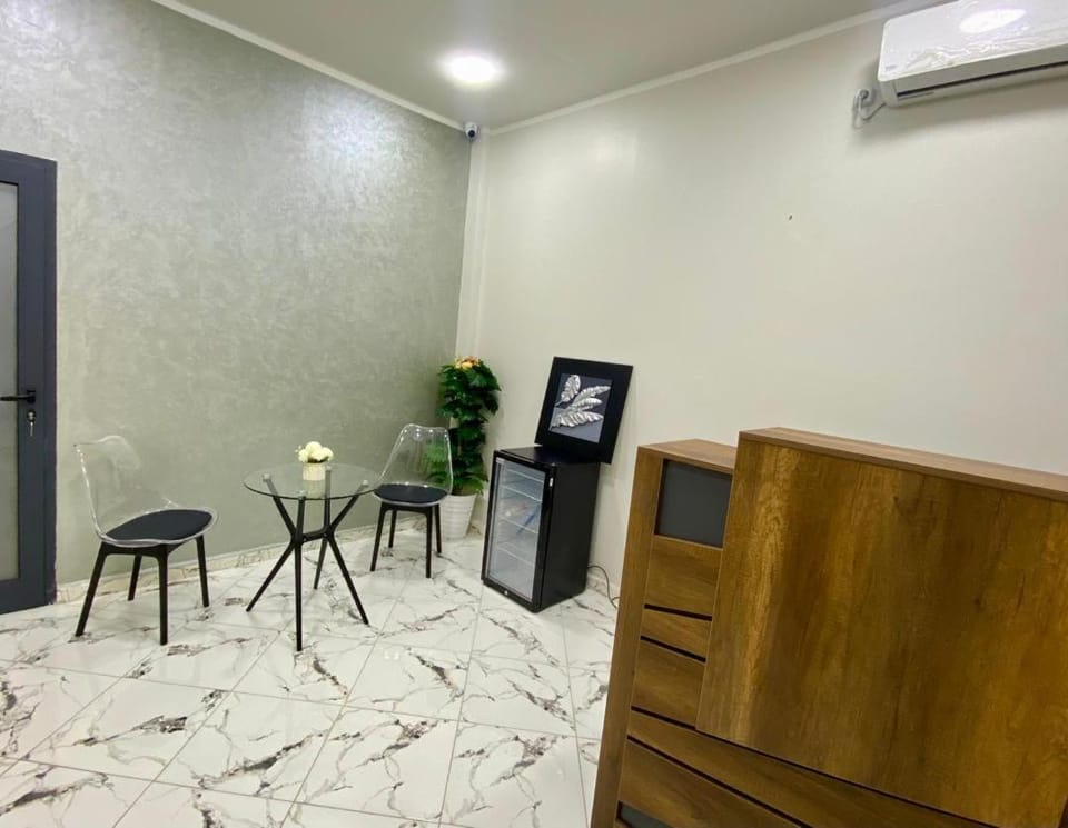 Banquet/Function facilities, Internal: Not applicable to any particular room