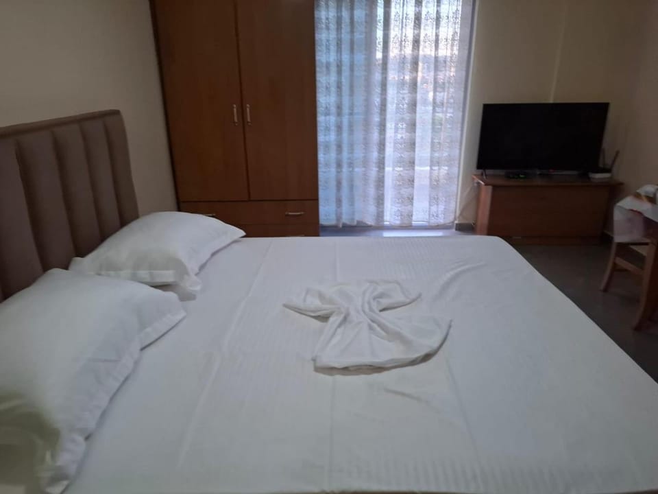 Apartament Lungomare Near the Sea Apartment in Vlorë