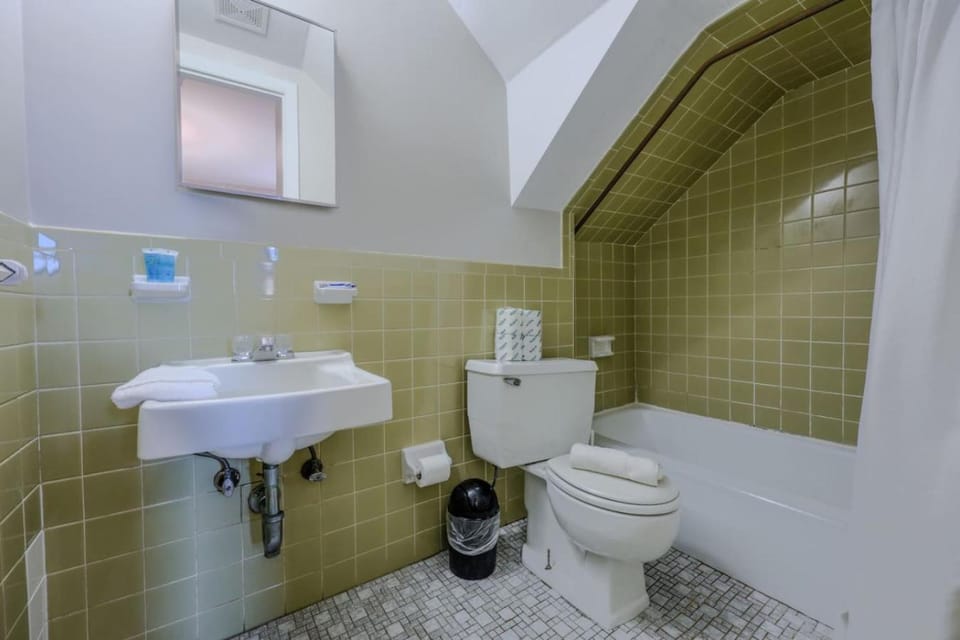 Modern South End Studio Apt Apartment in Back Bay
