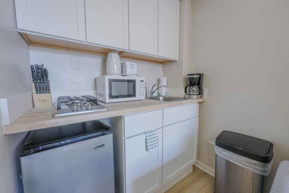 Modern South End Studio Apt Apartment in Back Bay