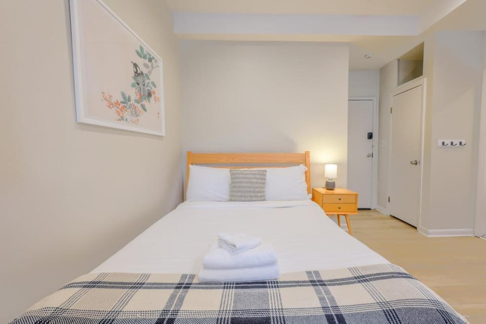 Blissful South End Studio Apartment in Back Bay