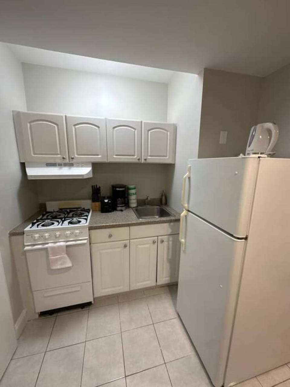Vibrant Studio Minutes from Back Bay Apartment in Back Bay