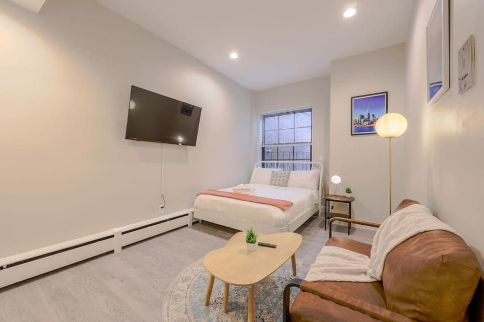 Peaceful Studio Close to Fenway Apartment in Back Bay