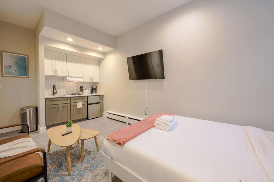 Peaceful Studio Close to Fenway Apartment in Back Bay