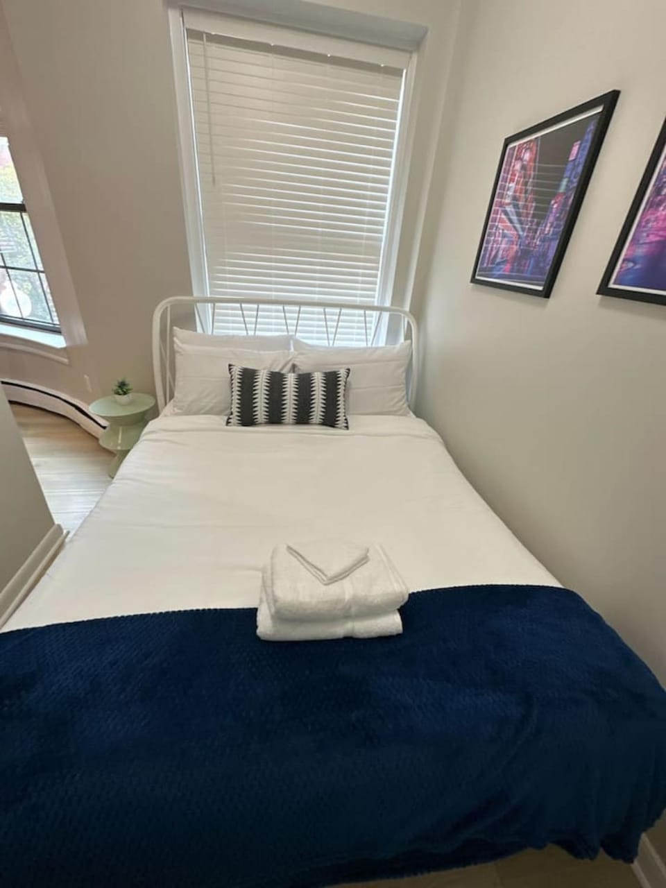 Spacious Studio Back Bay Apartment in Back Bay