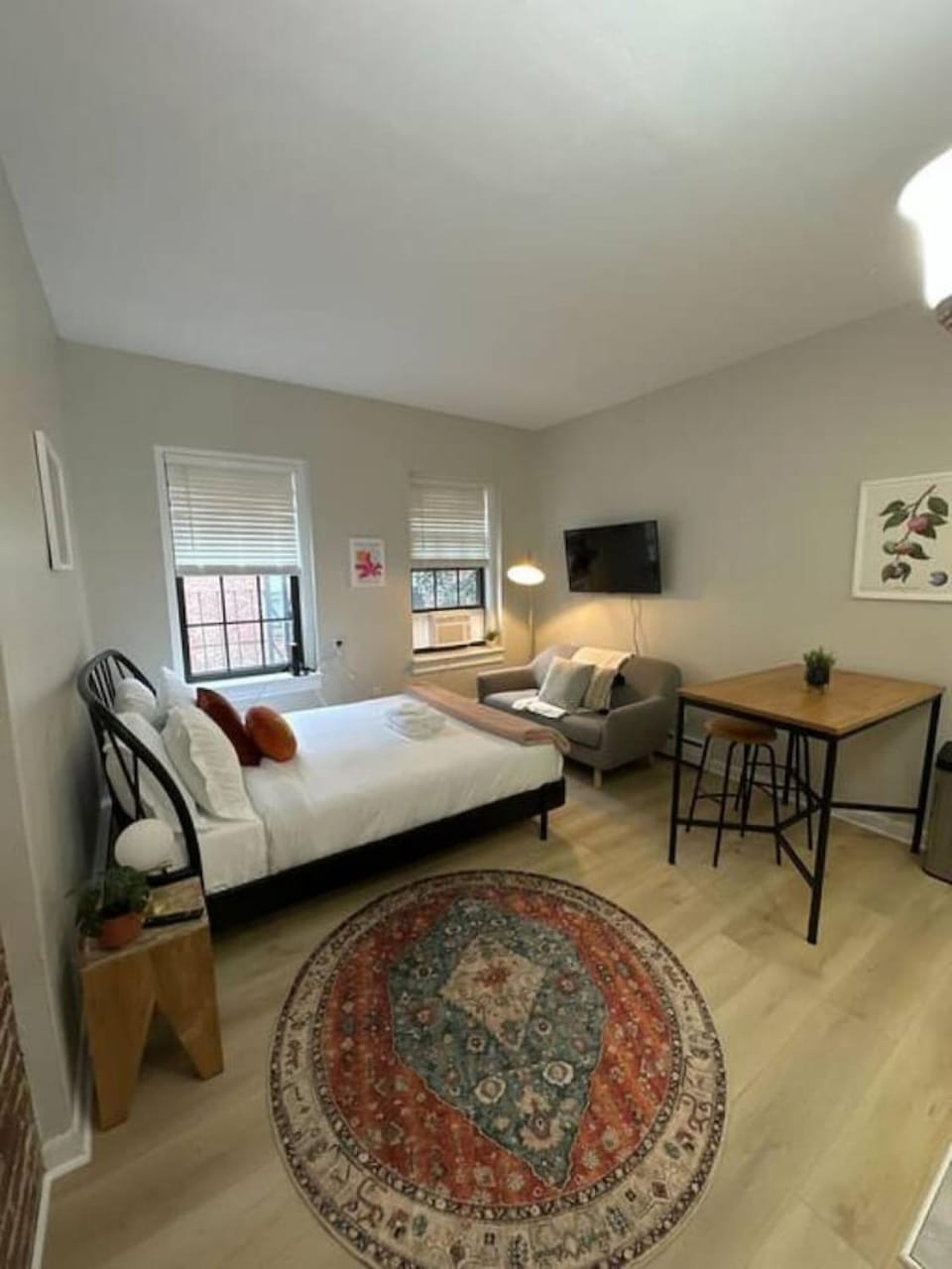 Lovely Studio Apt South End Apartment in Back Bay