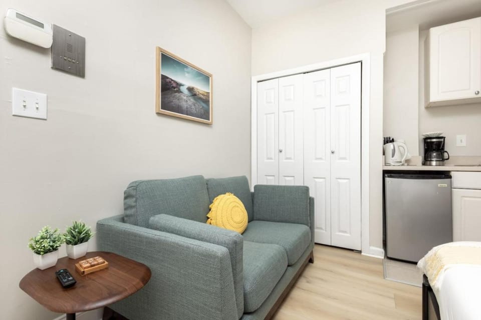 Back Bay Simple Studio Apartment Apartment in Back Bay