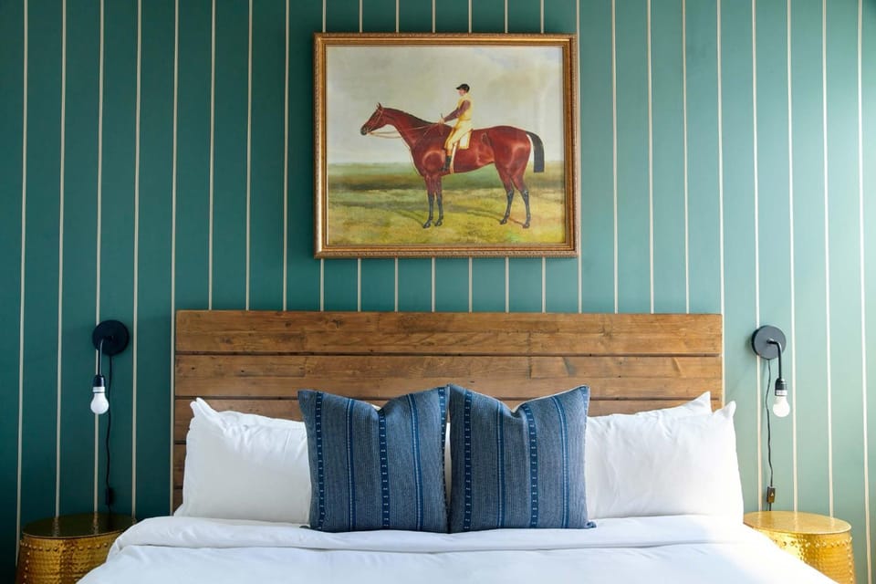 Bed, Decorative detail, Bedroom