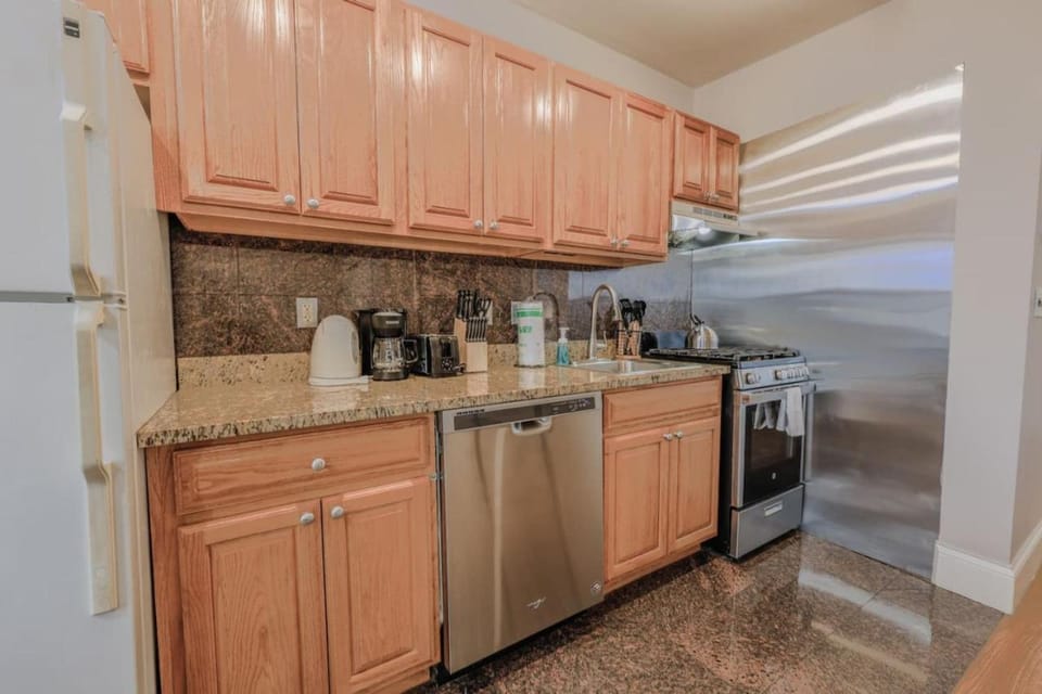 Chic 1 Bed Apartment Steps from Boston Common Apartment in Boston