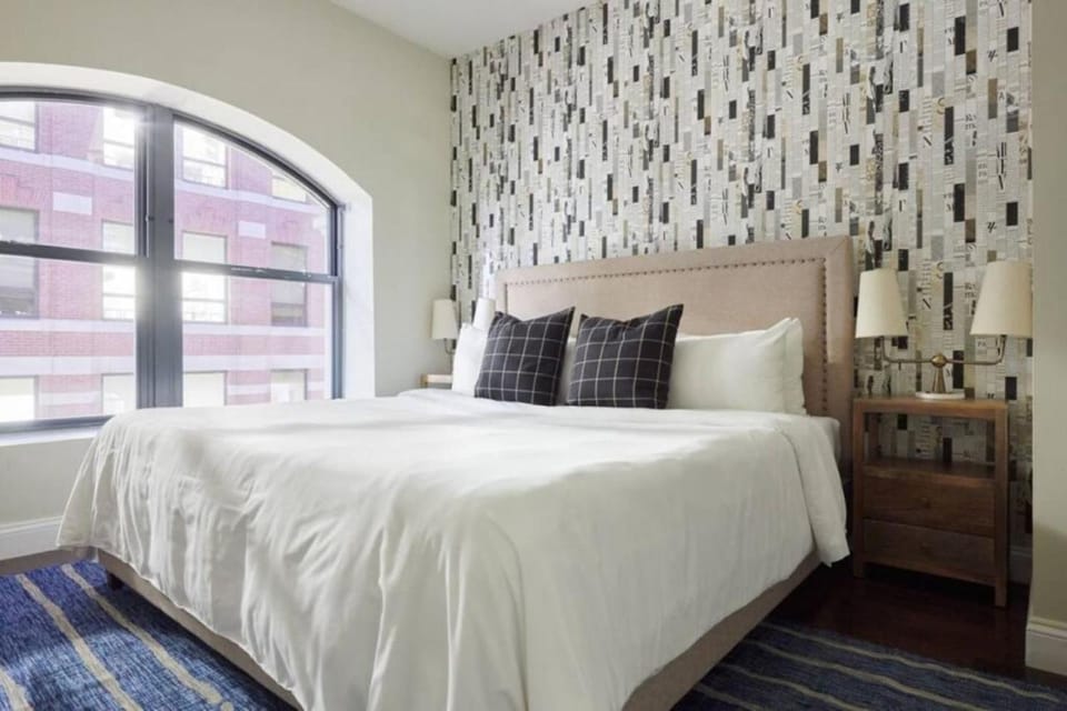 Lux 2br in the Heart of FIDI Apartment in Boston