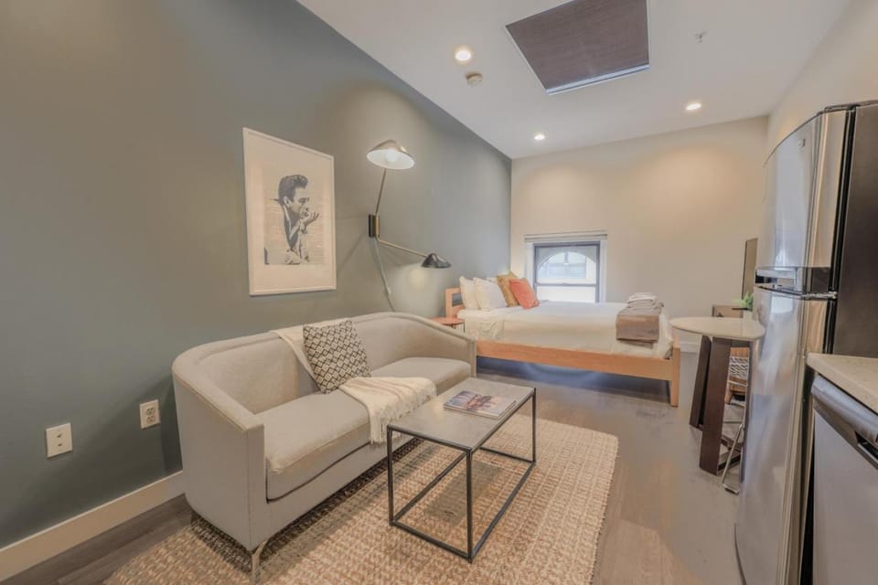 Serene Studio Close to MGH Apartment in South Boston