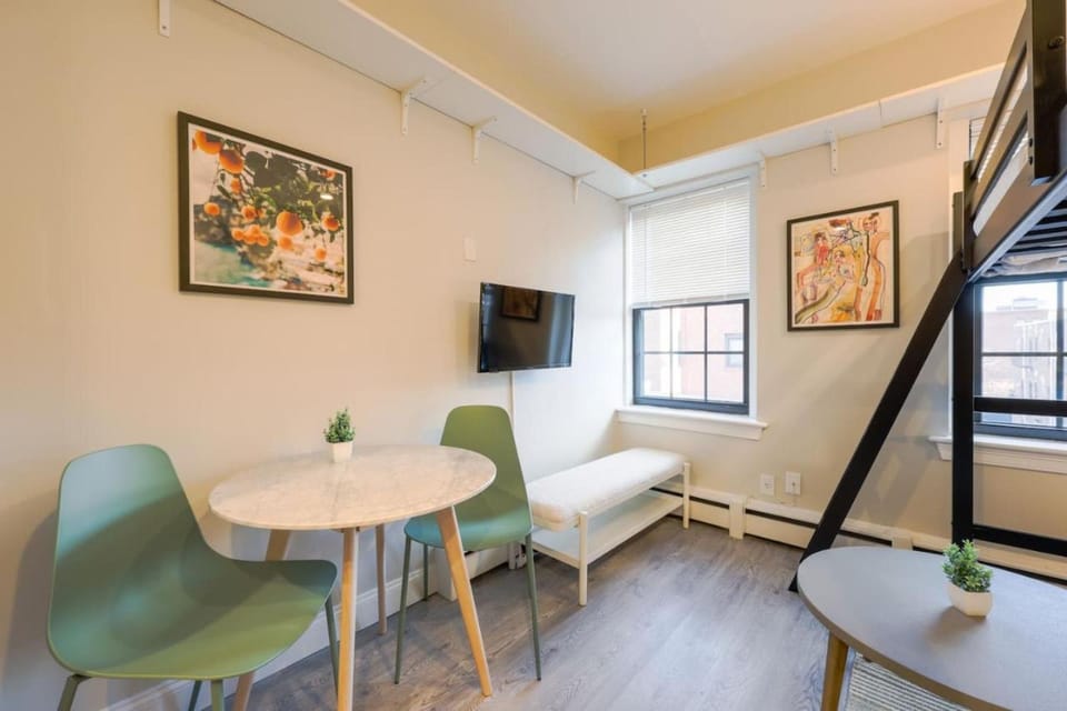 Unique South End Studio Apartment in Back Bay