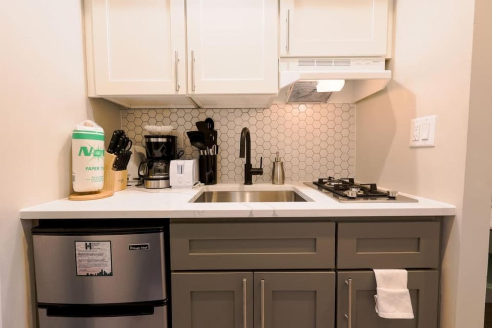 Loft Bed Studio Prudential Area Apartment in Back Bay