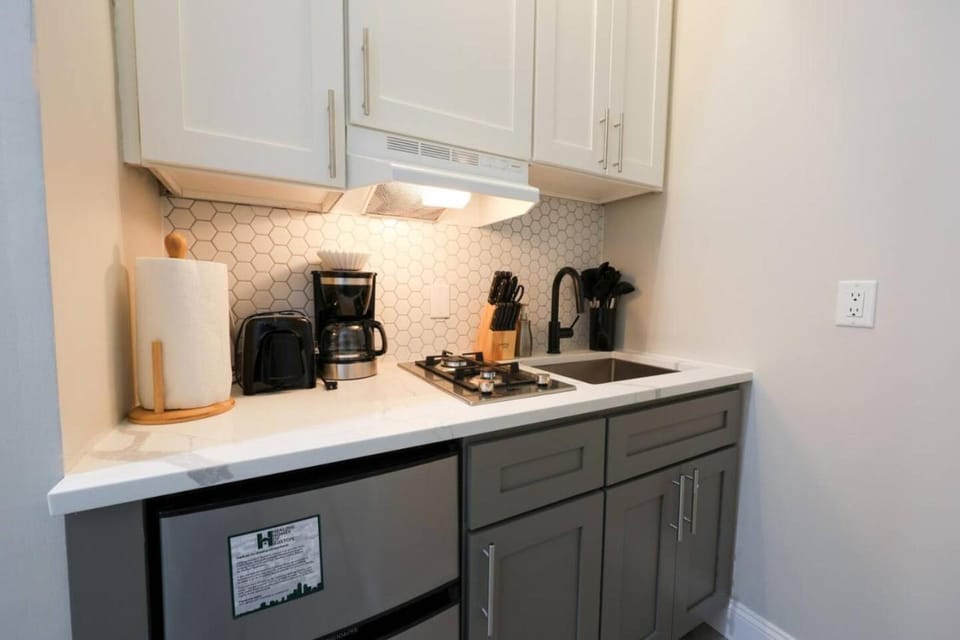 Vibrant Studio in Prudential Area Apartment in Back Bay