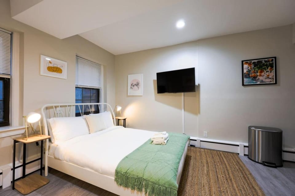 Studio Nestled in Back Bay Apartment in Back Bay