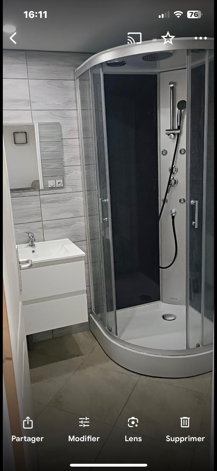 Shower, Bathroom
