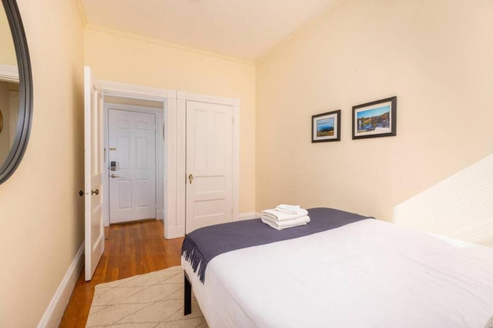 Stunning Back Bay 1Bed 1Bath Apartment in Back Bay