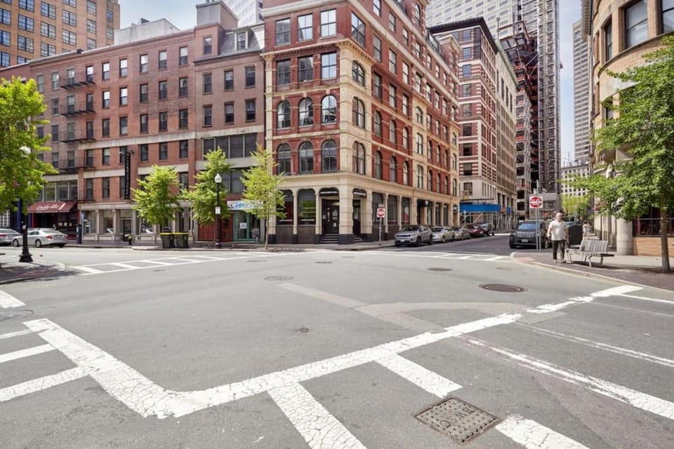 Boston Financial District 1BR Walk to anything Apartment in Boston