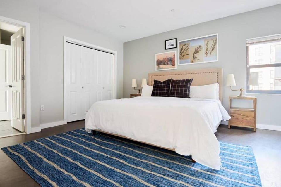 Spacious FIDI 2br 2ba Close to Everything Apartment in Boston