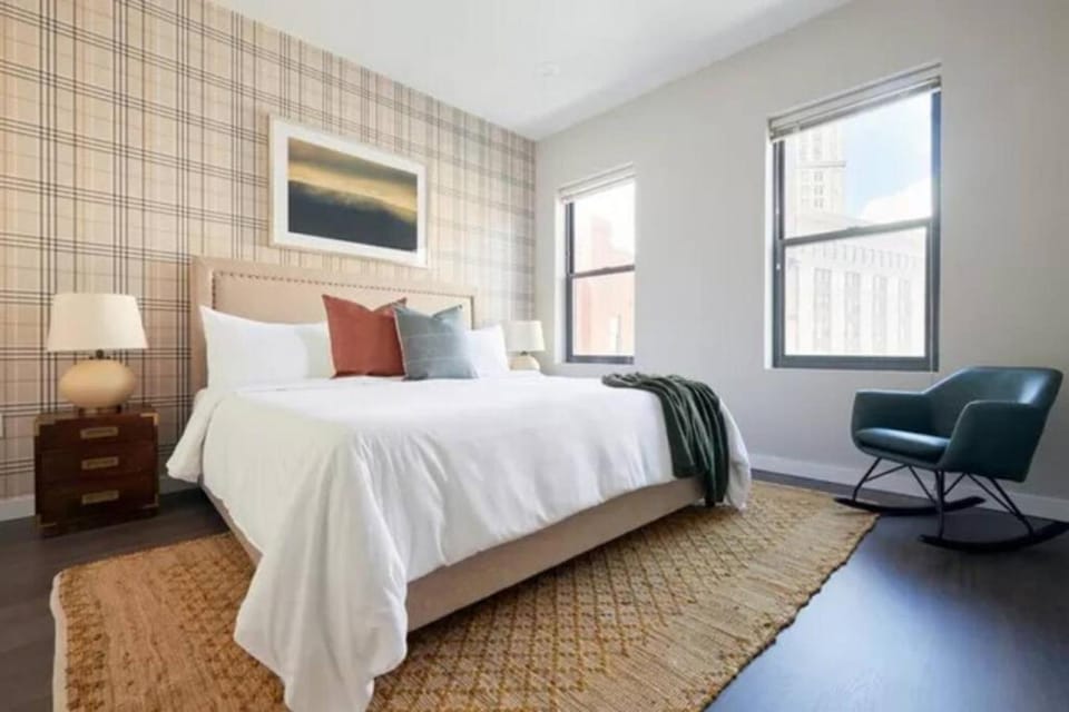 New and Lovely 1br in FIDI District with Keyless Entry Apartment in Boston