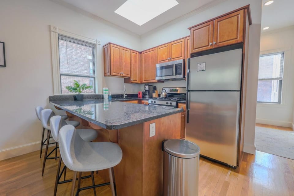 Peaceful Fenway 1br Patio Keyless Entry Apartment in Boston