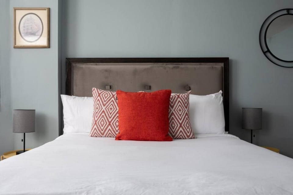 Cozy Back Bay Studio and Close to Fenway Apartment in Boston