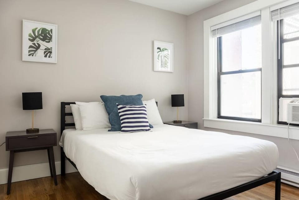 Airy 1BR Walkable to Everywhere in Boston Apartment in Boston