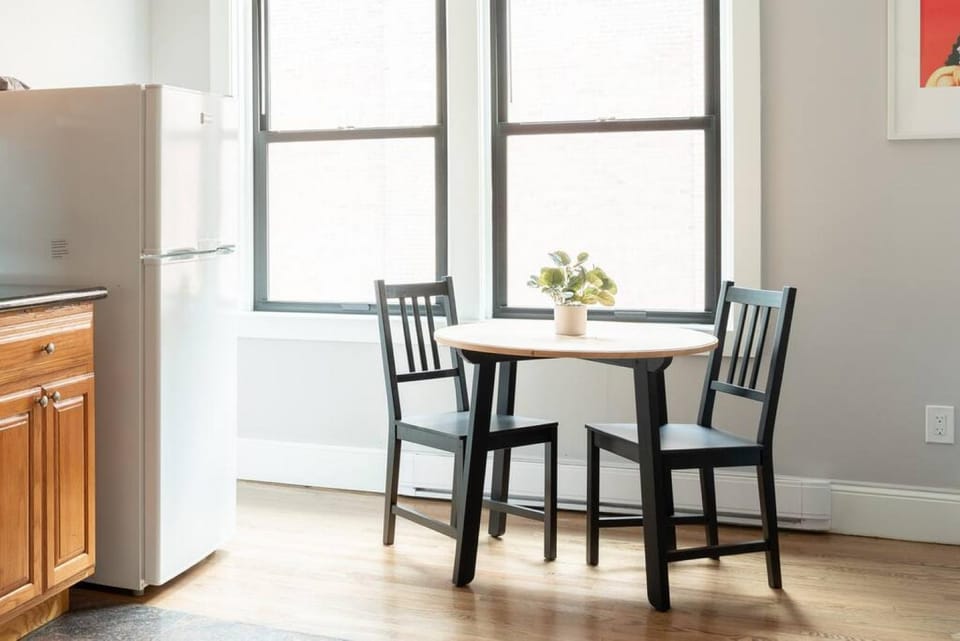 Simple 1BR steps to Boston Common and South End Apartment in Boston