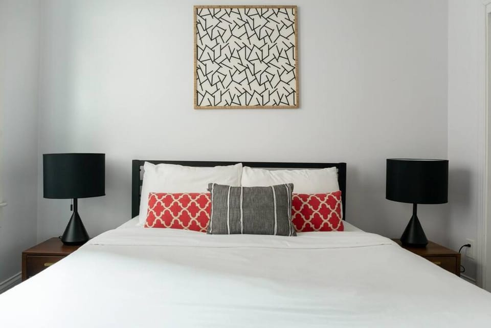 Modern 1BRs steps from Boston Common and South End Apartment in Boston