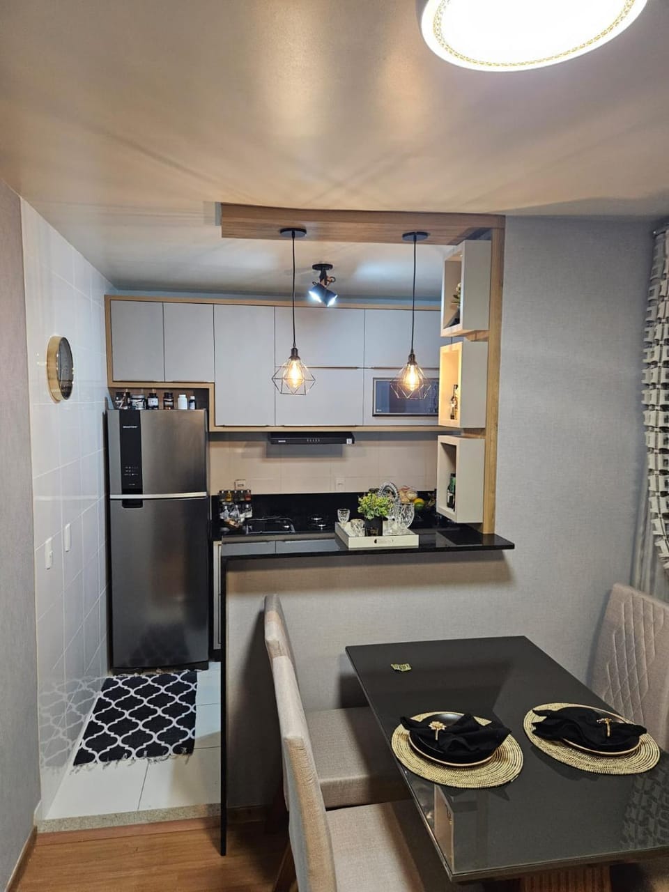 Lindo Apartamento em São José, bairro Serraria para até 4 pessoas Apartment in São José