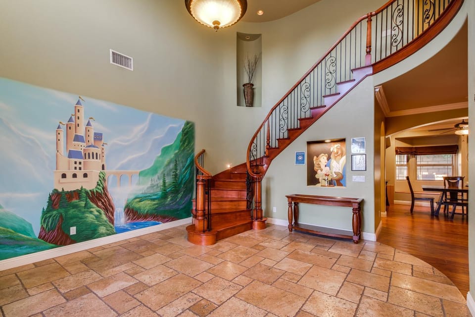 F-25 Belles Castle House in Anaheim