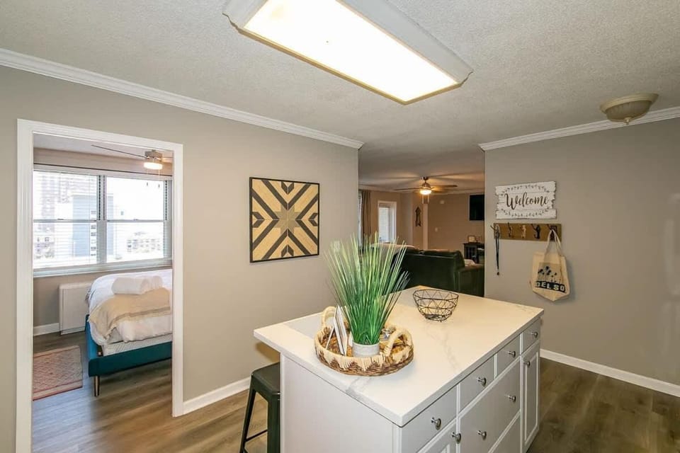 Downtown Condo - Walk to Mercedes Stadium and Coca House in Atlanta