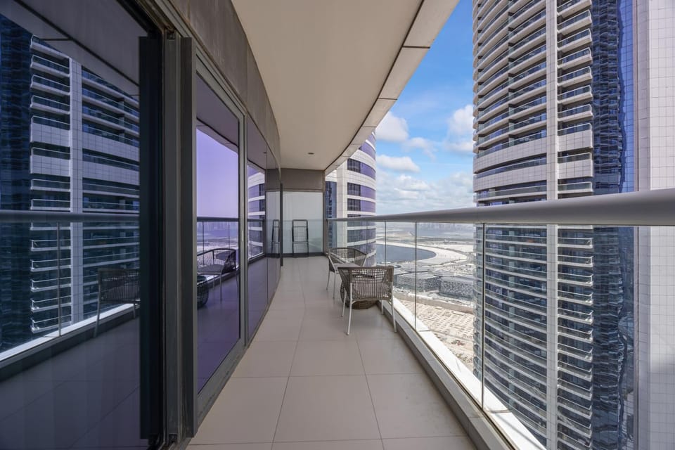 Day, View (from property/room), Balcony/Terrace, City view