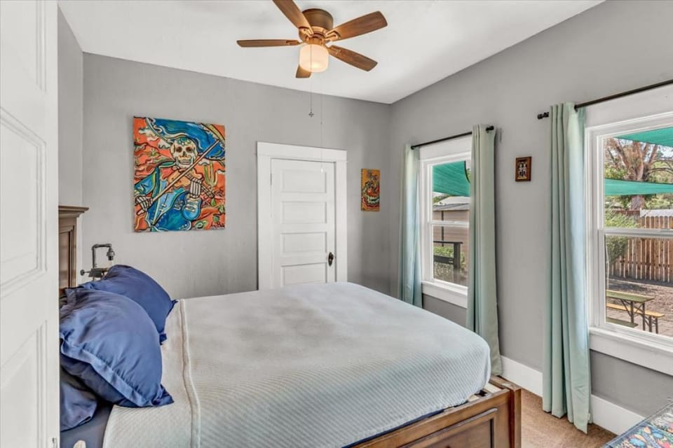 Experience Tucson at Casa Linda in Menlo Park House in Tucson