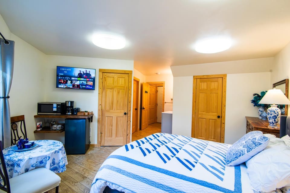 Majestic View Roundhouse - Relax Room Vacation rental in Alaska