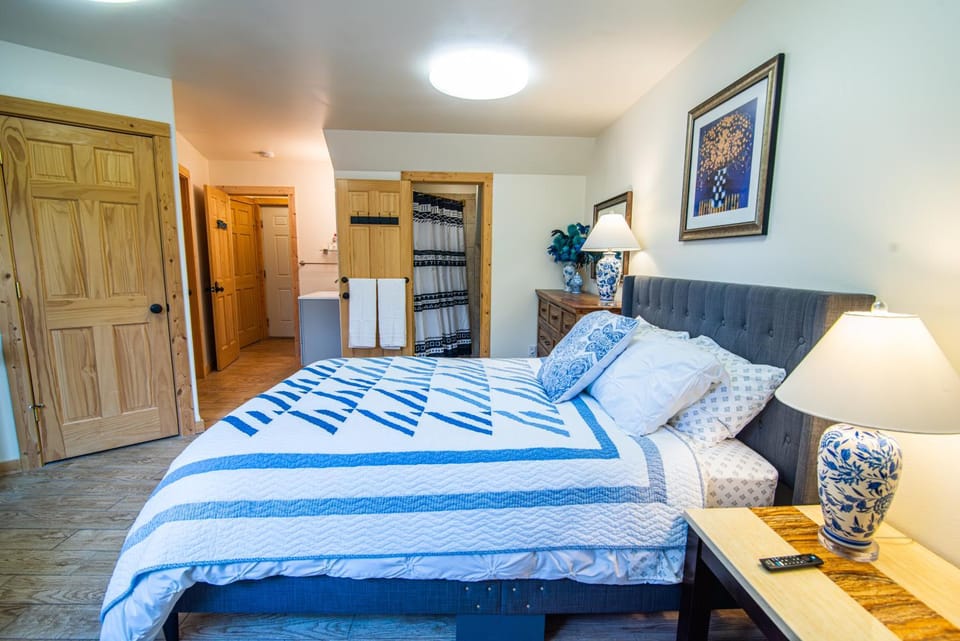 Majestic View Roundhouse - Relax Room Vacation rental in Alaska