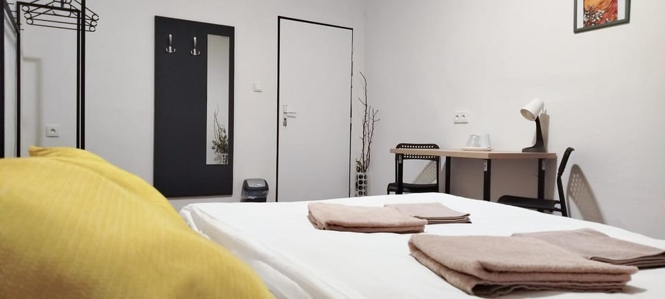 Bed, Photo of the whole room, Bedroom, towels, wardrobe