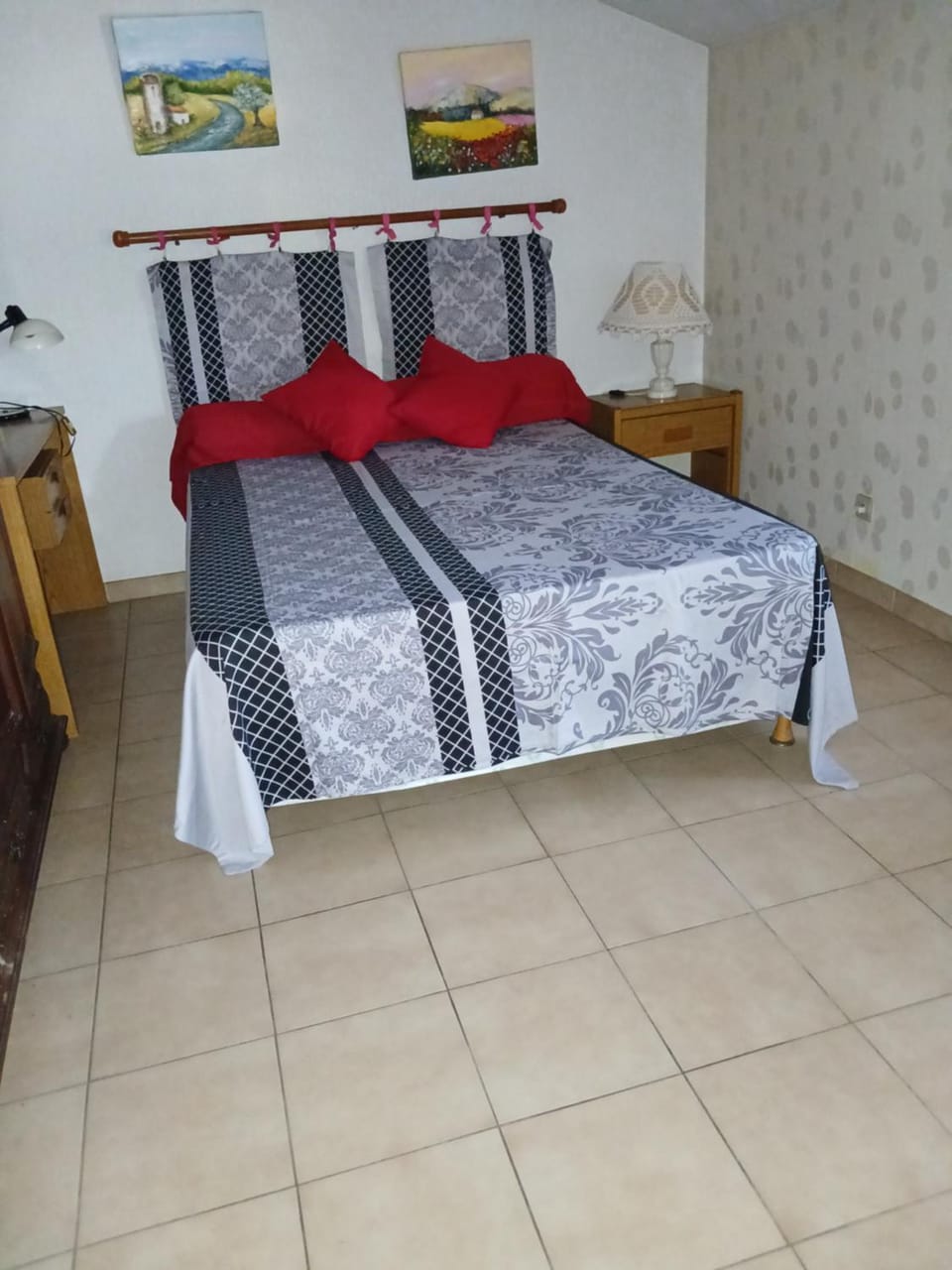 Eden appartement T2 dans aile de villa House in La Londe-les-Maures