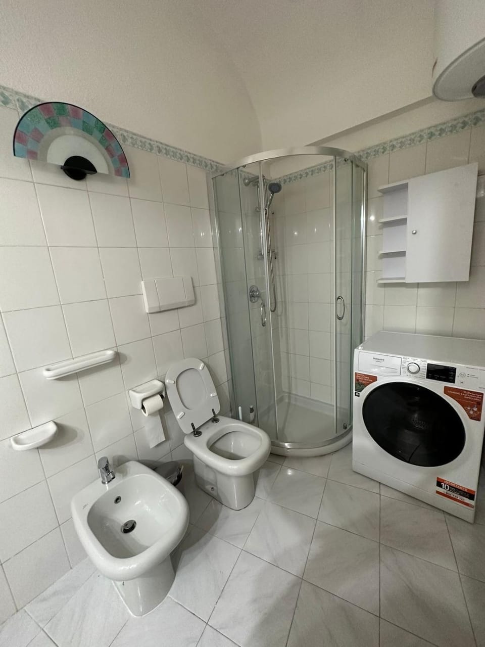 Shower, Toilet, Bathroom, bidet, towels, washing machine, dryer